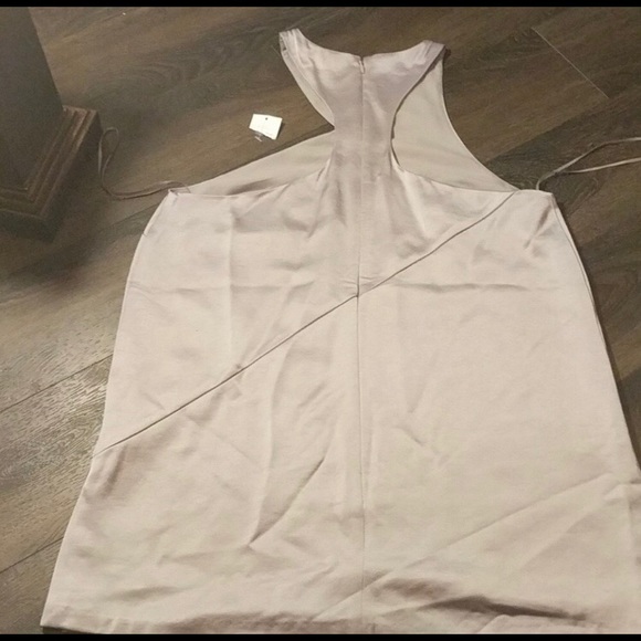 NWT banana republic silky satin top - Picture 3 of 4